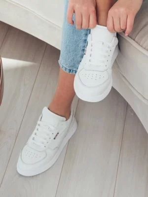 женские кроссовки BM-3327