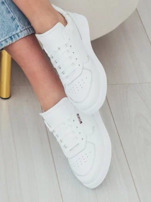 женские кроссовки BM-3327