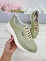 женские кроссовки BM-3338