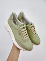 женские кроссовки BM-3338