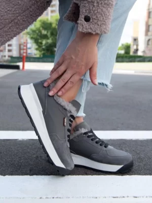 зимние кроссовки BM-W3326