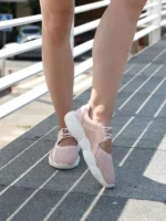 женские кроссовки BM-200