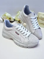 женские кроссовки BM-3233