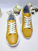 женские кроссовки BM-3235