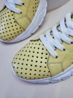 женские кроссовки BM-3238