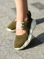 женские кроссовки BM-6043