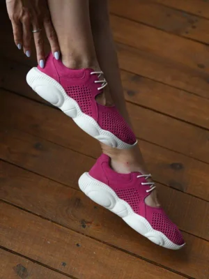 женские кроссовки BM-6049