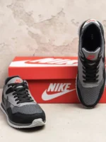 чоловічі кросівки N-7000