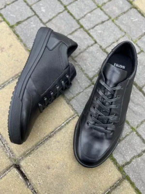 чоловічі кросівки 637-I