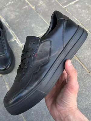 чоловічі кросівки 711-I