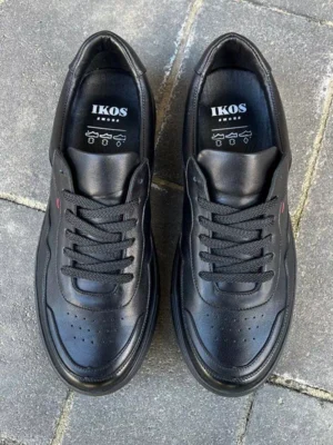 чоловічі кросівки 711-I