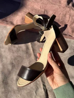 жіночі босоніжки BM-4052