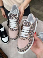 женские кроссовки BM-186