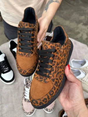 женские кроссовки BM-187