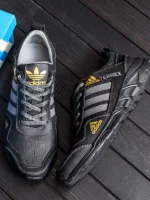 чоловічі кросівки A-524