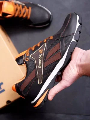 мужские кроссовки C-201