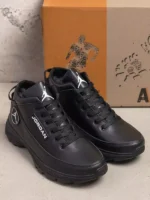 мужские зимние кроссовки J-105